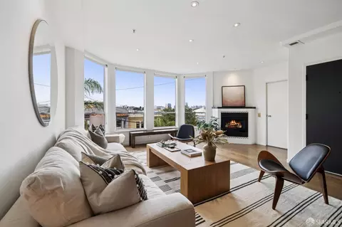 29 Hancock St, San Francisco, CA 94114 photo 2