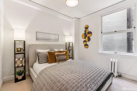 Bedroom - 850 Powell St #202, San Francisco, CA 94115 photo 7 of 7
