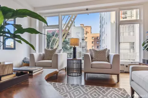 Living - 850 Powell St #202, San Francisco, CA 94115 photo 6 of 11