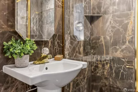 Bath - 850 Powell St #202, San Francisco, CA 94115 photo 2 of 5