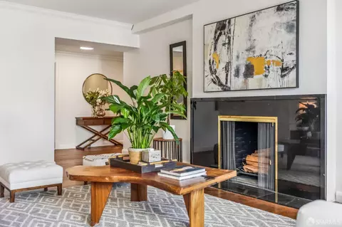 Living - 850 Powell St #202, San Francisco, CA 94115 photo 1 of 11