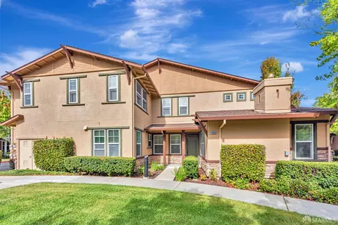 29050 Tradewinds Ln, Hayward, CA 94545
