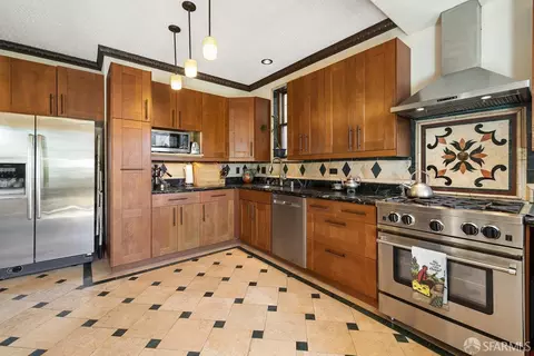 Kitchen - 310 Excelsior Ave, San Francisco, CA 94112 photo 3 of 6
