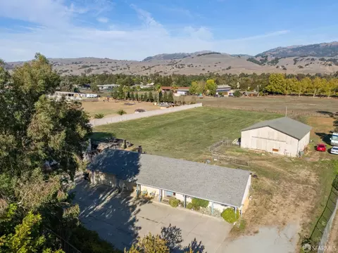 12550 Center Ave, San Martin, CA 95046