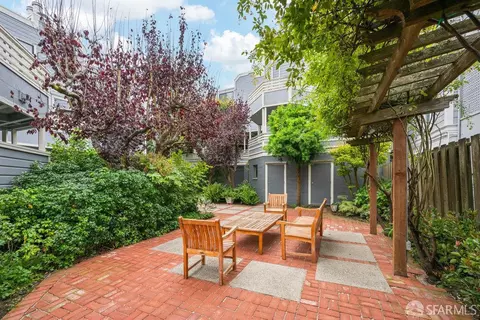 Exterior - 1 Baker St #4B, San Francisco, CA 94117 photo 8 of 16