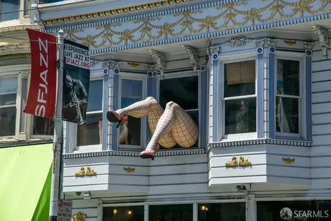 Exterior - 1 Baker St #4B, San Francisco, CA 94117 photo 9 of 16