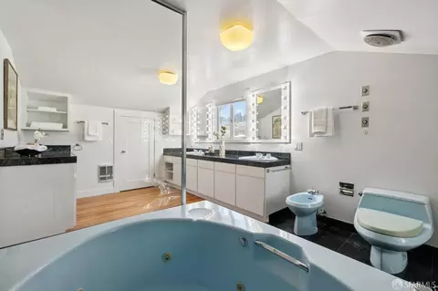 Bath - 1968 Marin Ave, Berkeley, CA 94707 photo 5 of 5