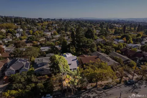 View/Area - 1968 Marin Ave, Berkeley, CA 94707 photo 9 of 10