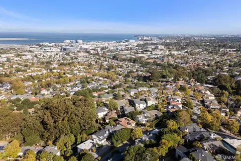 150 El Bonito Way, Millbrae, CA 94030 photo 10