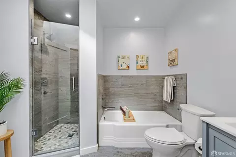 Bath - 114 St Charles Ave, San Francisco, CA 94132 photo 1 of 4