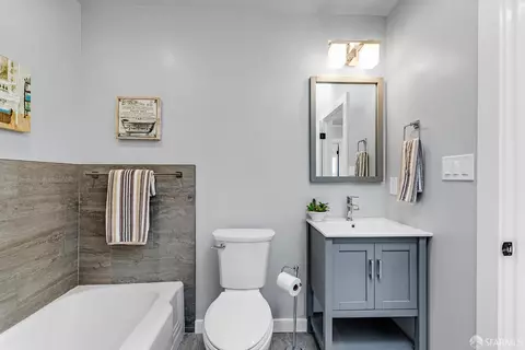 Bath - 114 St Charles Ave, San Francisco, CA 94132 photo 2 of 4