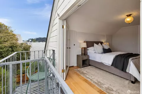 Bedroom - 856 Baker St, San Francisco, CA 94115 photo 11 of 13