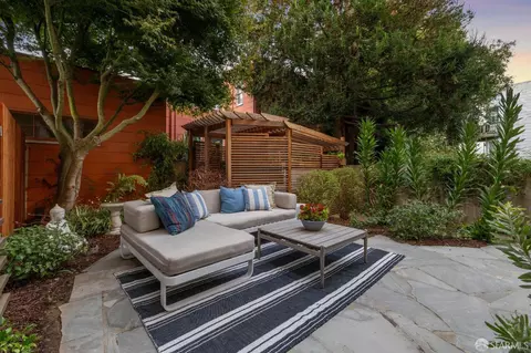 Exterior - 856 Baker St, San Francisco, CA 94115 photo 11 of 22