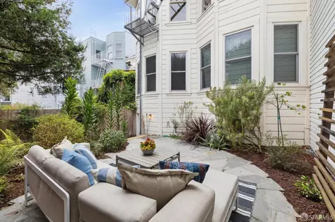 Exterior - 856 Baker St, San Francisco, CA 94115 photo 6 of 22