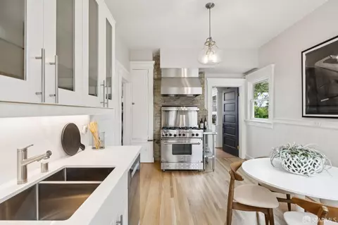 Kitchen - 856 Baker St, San Francisco, CA 94115 photo 4 of 5