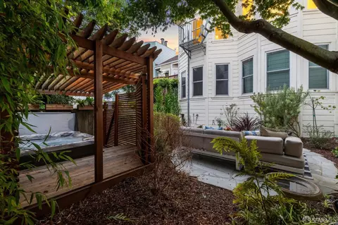 Exterior - 856 Baker St, San Francisco, CA 94115 photo 12 of 22