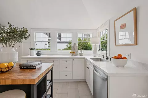 Kitchen - 116 Cherry St, San Francisco, CA 94118 photo 2 of 3
