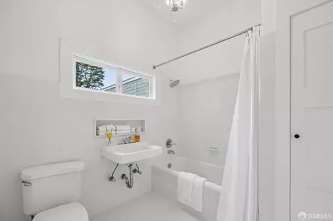 Bath - 116 Cherry St, San Francisco, CA 94118 photo 1 of 2