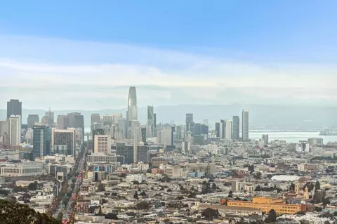 View/Area - 672 Corbett Ave #C, San Francisco, CA 94114 photo 3 of 3