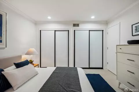 Bedroom - 672 Corbett Ave #C, San Francisco, CA 94114 photo 8 of 10