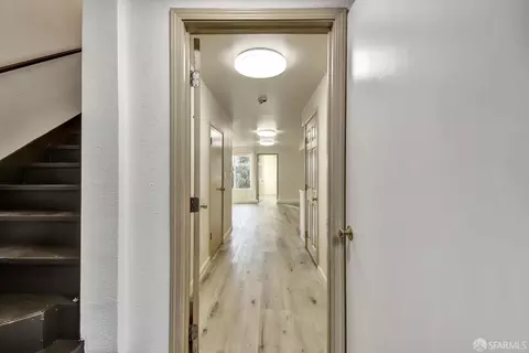 Entry Way - 1215 34th Ave, San Francisco, CA 94122 photo 5 of 8