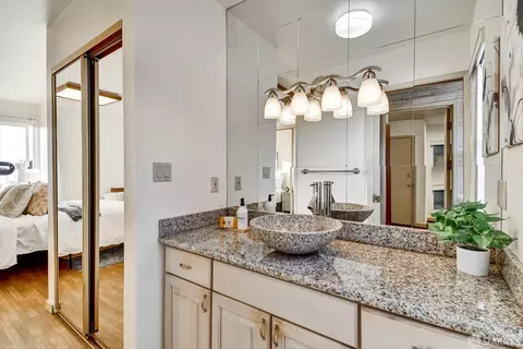 Bath - 1215 34th Ave, San Francisco, CA 94122 photo 5 of 6