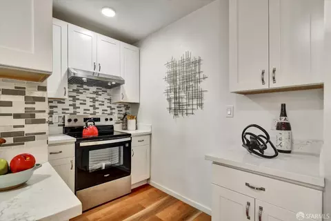 Kitchen - 1215 34th Ave, San Francisco, CA 94122 photo 2 of 9