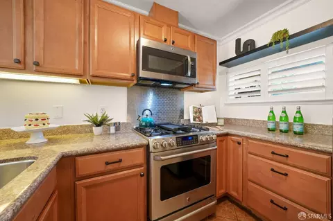150 Farm Ln, Martinez, CA 94553 photo 6