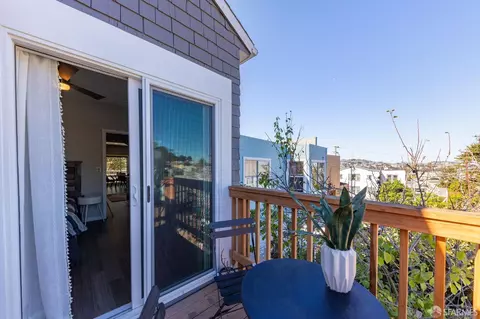 Exterior - 1484 Newcomb Ave, San Francisco, CA 94124 photo 5 of 17