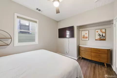 Bedroom - 1484 Newcomb Ave, San Francisco, CA 94124 photo 5 of 9
