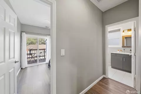 Entry Way - 1484 Newcomb Ave, San Francisco, CA 94124 photo 2 of 7