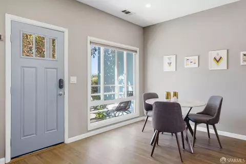 Entry Way - 1484 Newcomb Ave, San Francisco, CA 94124 photo 1 of 7
