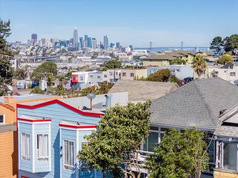 View/Area - 1484 Newcomb Ave, San Francisco, CA 94124 photo 3 of 4
