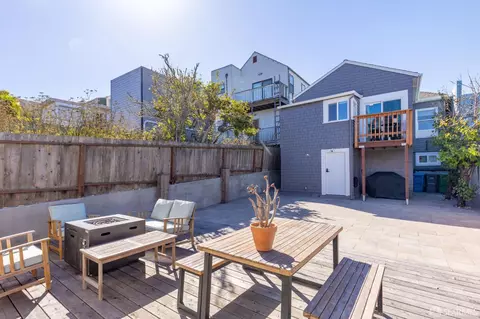 Exterior - 1484 Newcomb Ave, San Francisco, CA 94124 photo 14 of 17