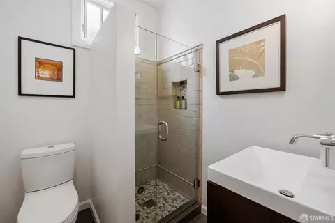 Bath - 652 Parnassus Ave, San Francisco, CA 94122 photo 3 of 3