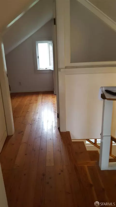 Entry Way - 4229 21st St, San Francisco, CA 94114 photo 4 of 4