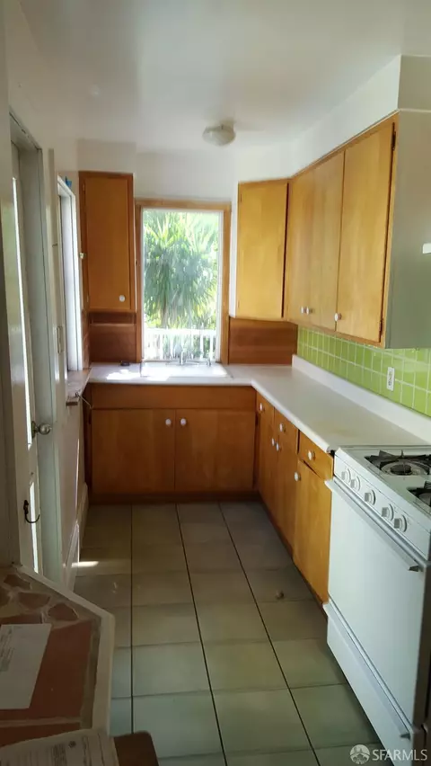 Kitchen - 4229 21st St, San Francisco, CA 94114 photo 1 of 1