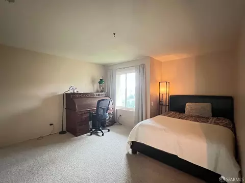 Bedroom - 945 Fassler Ave, Pacifica, CA 94044 photo 3 of 4