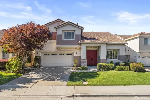 321 Hawk Ridge Dr, Richmond, CA 94806