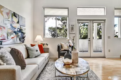 425 28th St #202A, Oakland, CA 94609