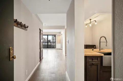 Entry Way - 601 Van Ness Ave #812, San Francisco, CA 94102 photo 1 of 1