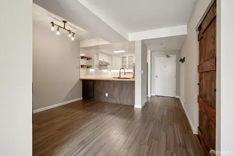 Living - 601 Van Ness Ave #812, San Francisco, CA 94102 photo 1 of 11