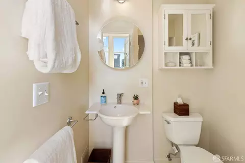 Bath - 130 2nd Ave, San Francisco, CA 94118 photo 3 of 3