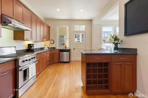 Kitchen - 130 2nd Ave, San Francisco, CA 94118 photo 3 of 4
