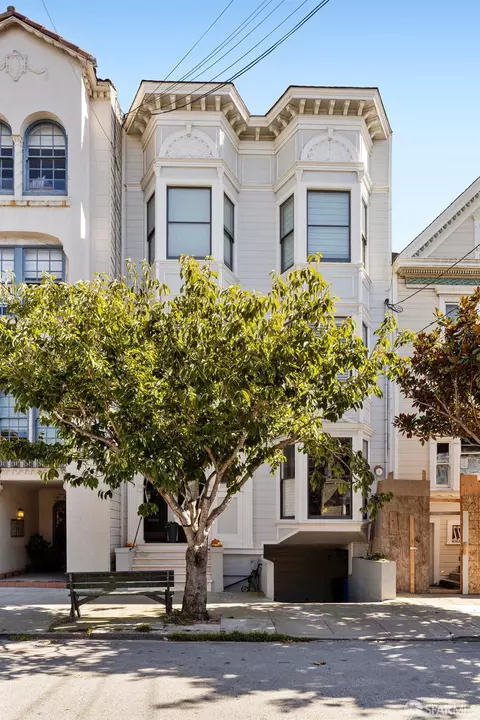 Exterior - 130 2nd Ave, San Francisco, CA 94118 photo 2 of 4