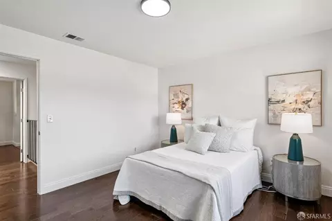 Bedroom - 141 Edgewater Pl, Pittsburg, CA 94565 photo 2 of 4