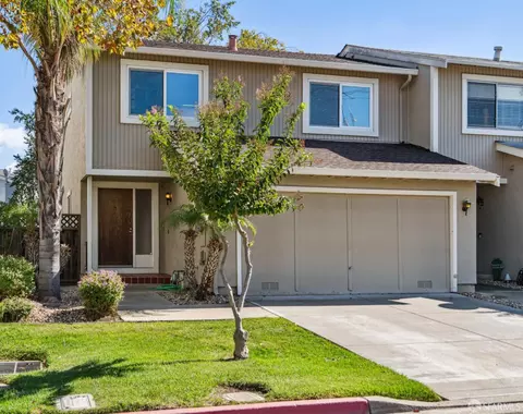 141 Edgewater Pl, Pittsburg, CA 94565