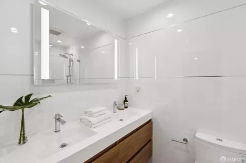 Bath - 4335 Cesar Chavez St, San Francisco, CA 94131 photo 2 of 3