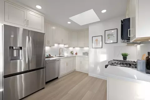 Kitchen - 1674 47th Ave, San Francisco, CA 94122 photo 1 of 3