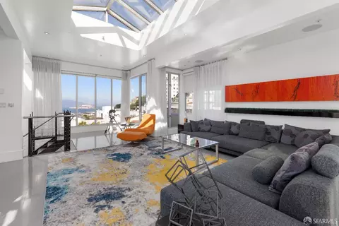 1275 Lombard St, San Francisco, CA 94109